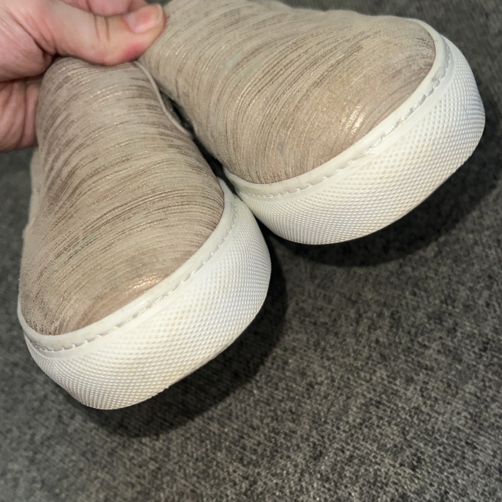 M. Gemi Sneakers EUC 8 - Picture 4 of 12
